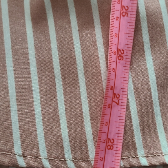 Peach coloured top - Picture 6 of 8